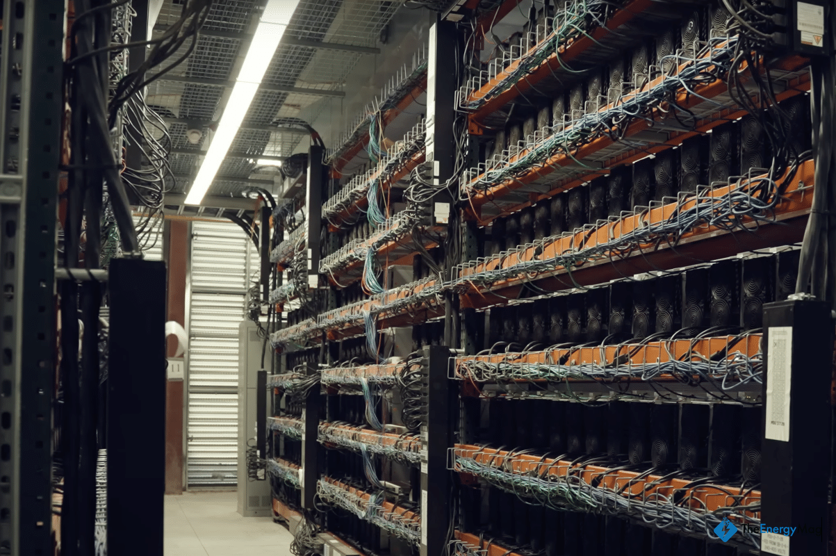 Bitcoin Miners Slash Hashcost Ahead of Halving: IREN, CLSK, HIVE