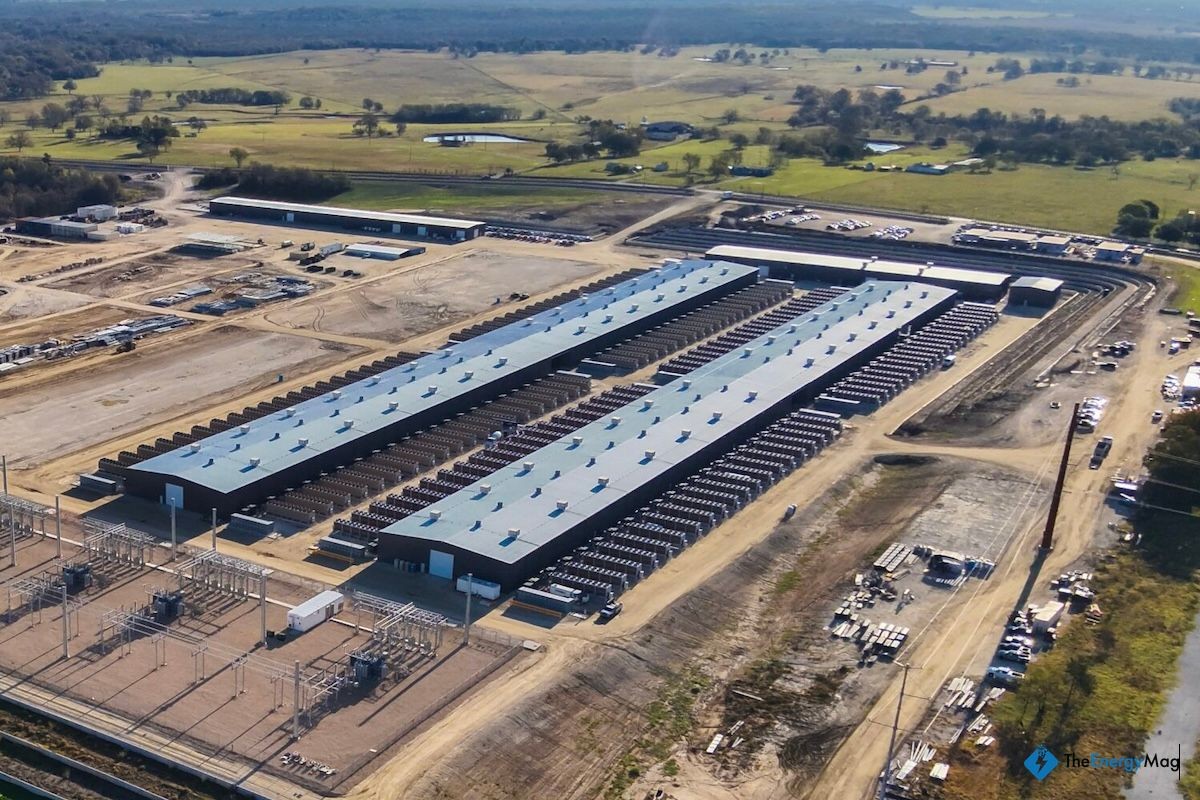 Activist Starboard Pushes Riot to Speed Up Shift From Bitcoin Mining to AI Data Centers